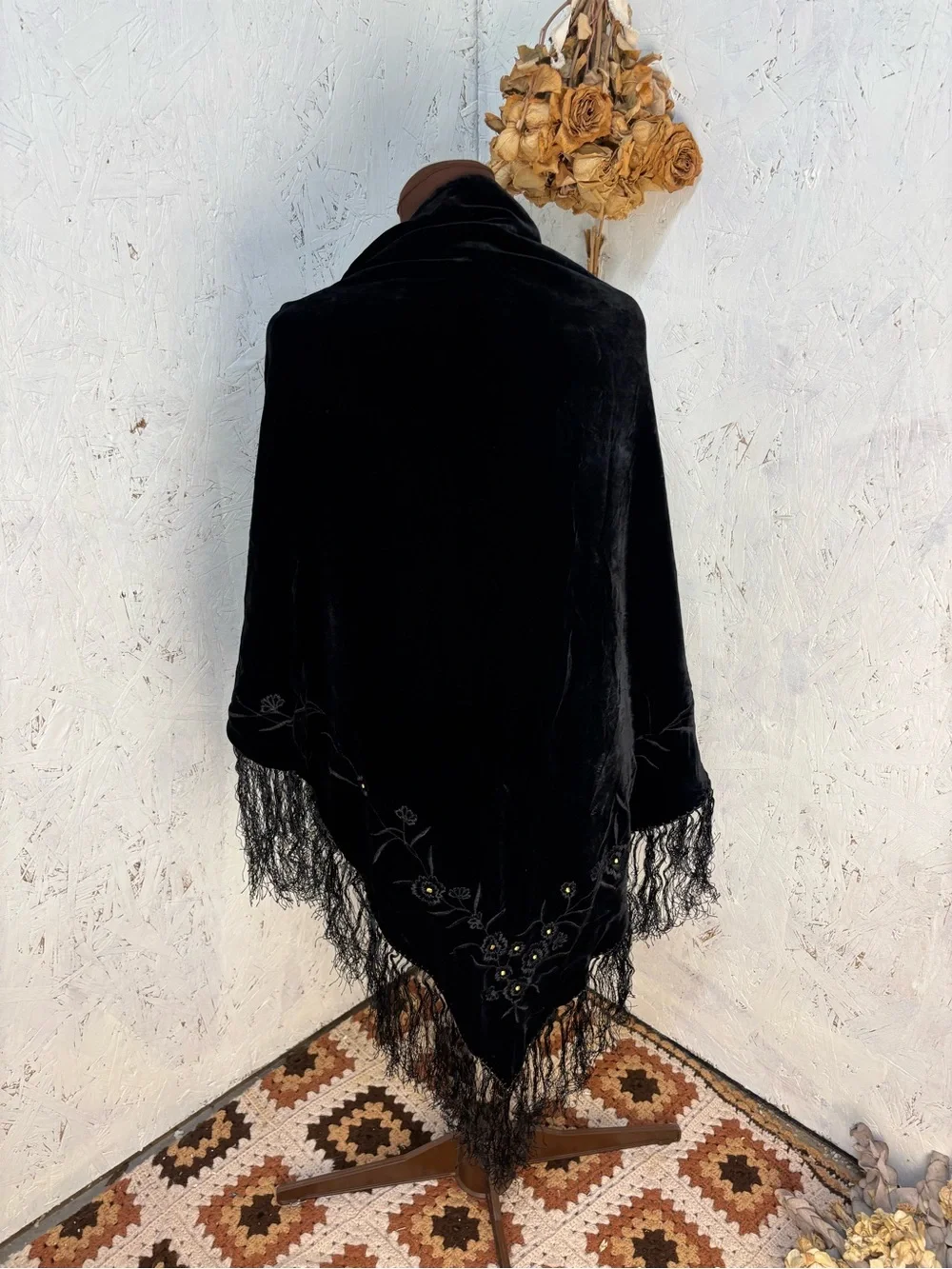 NWT Preston & York Silk Velvet Embroidered Fringe Whimsigoth Fall Shawl
